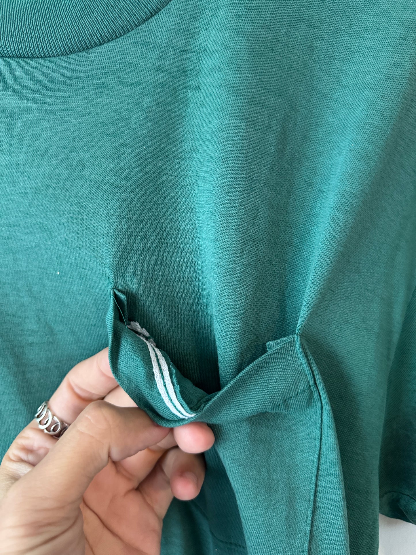 80s FOTL Green Distressed Blank Pocket Tee (L)
