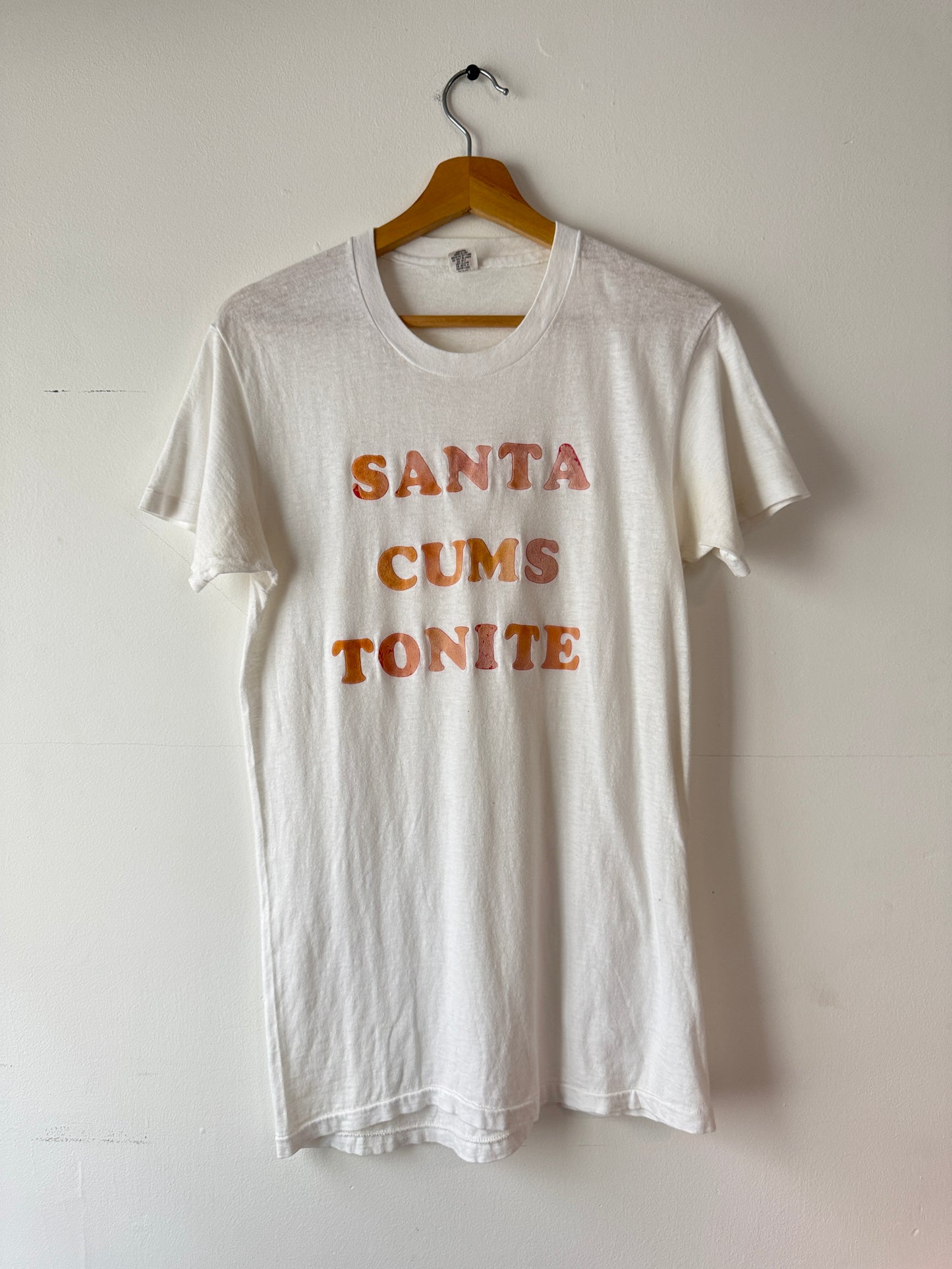 70s Santa Cums Tonite Flock Print Tee (M)