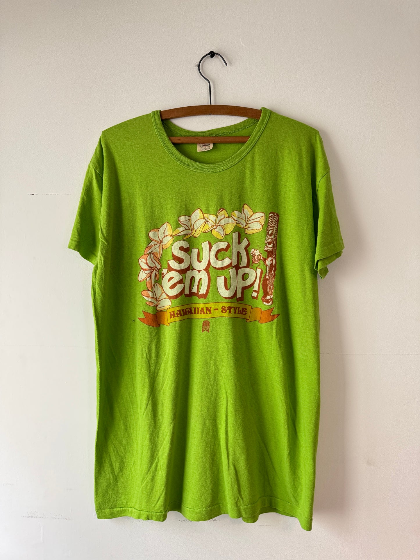 70s Suck Em Up Hawaiian Style Green Tee (XL)