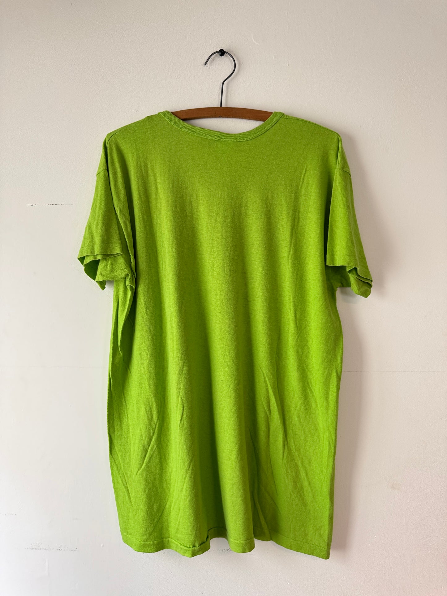 70s Suck Em Up Hawaiian Style Green Tee (XL)