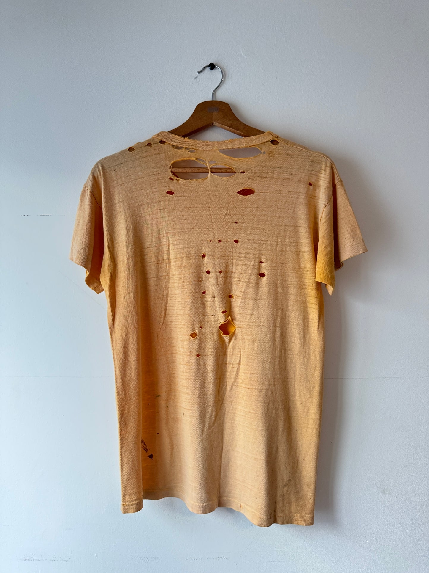 60s Robert Crumb “Keep on Truckin” Faded Orange Thrashed Tee Size M