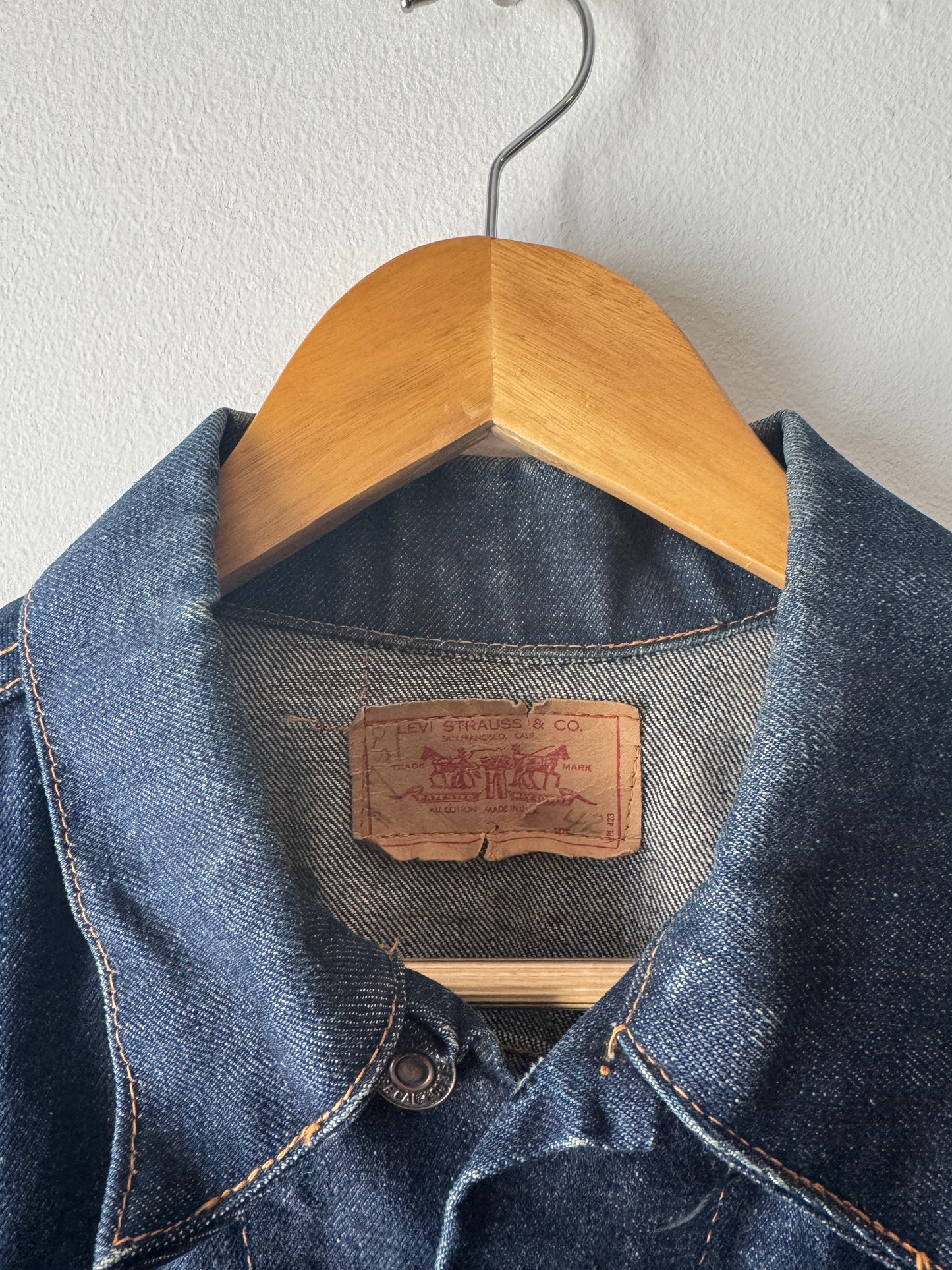 1970s BIG E Levi's Type 3 Dark Denim Jacket (L)