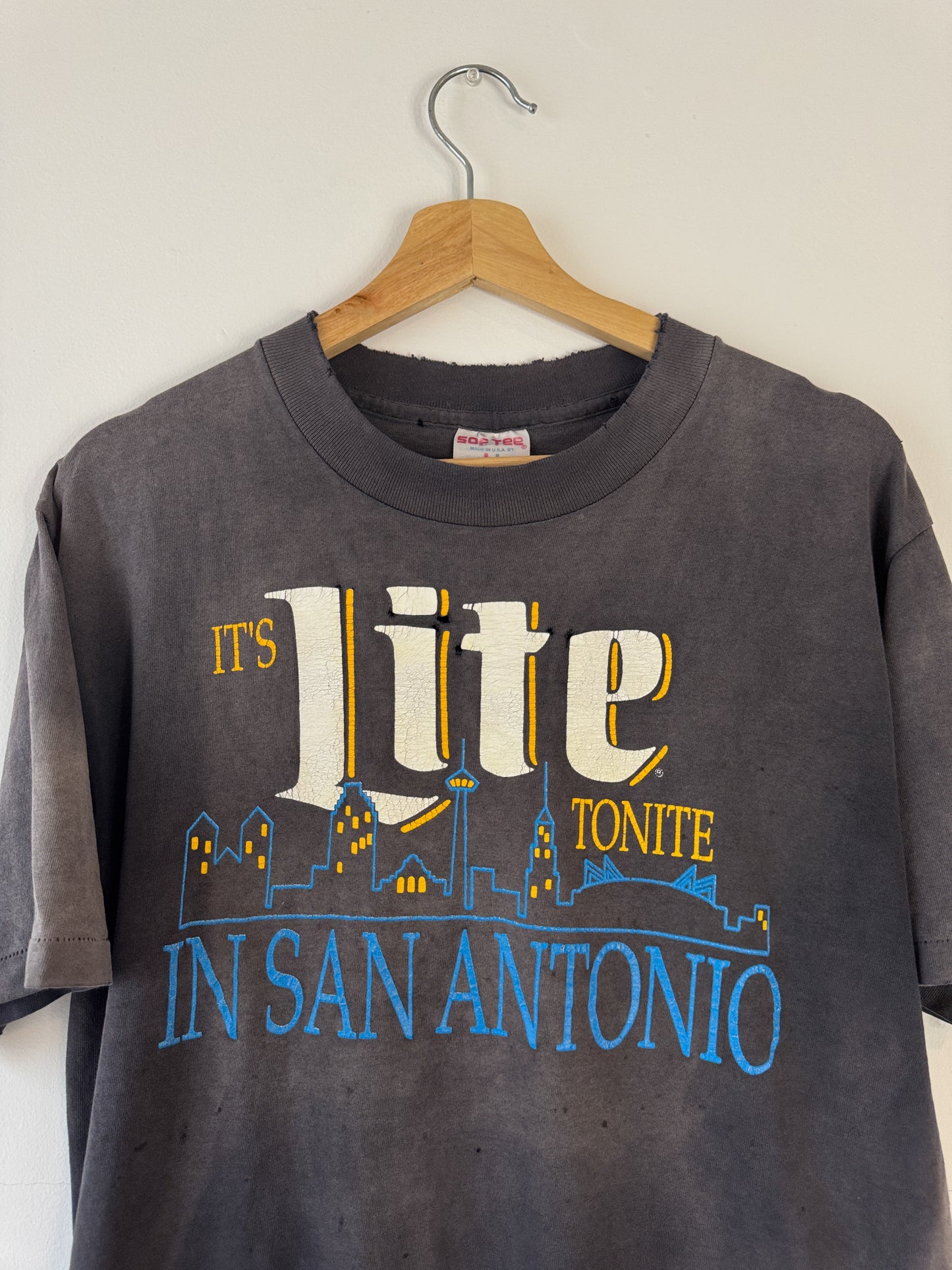 90s Moe's Lounge San Antonio Faded Tee (L)
