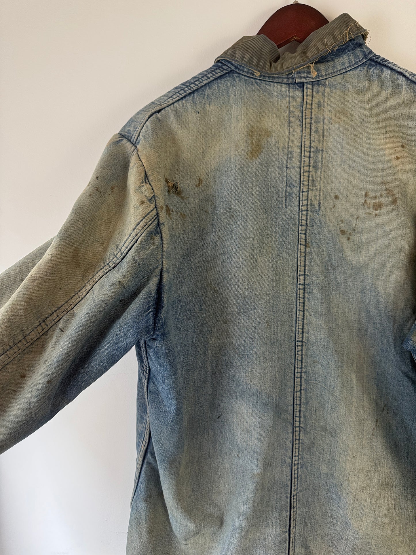 1970s Thrashed Carters Blanket Lined Denim Chore Coat (L/XL)