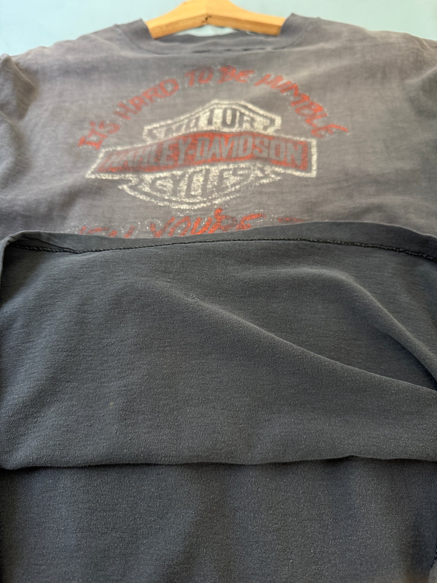 80s Harley "It's Hard To Be Humble" Faded Black Tee (XL)