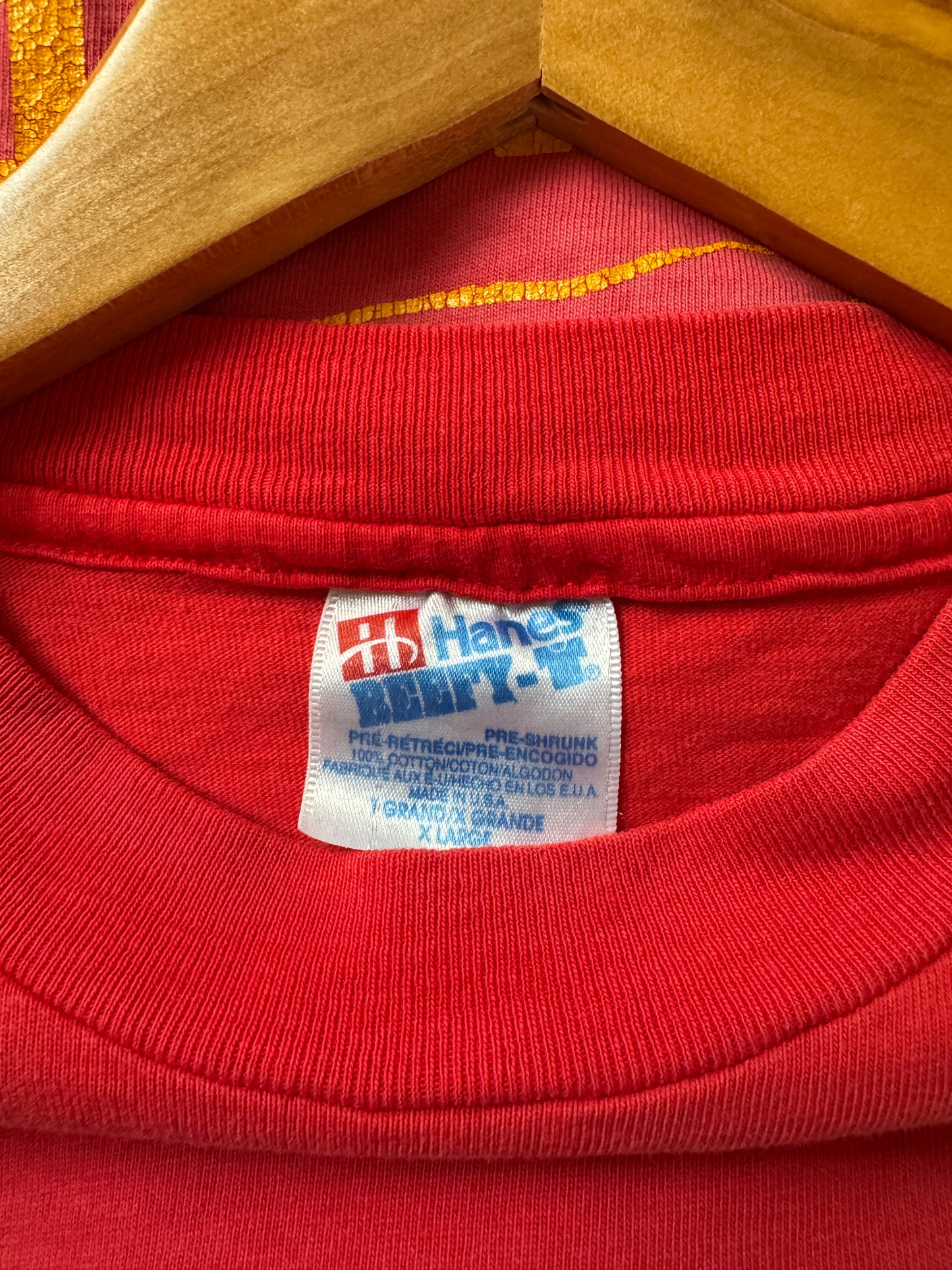 90s Island Girl Faded Red Tee (XL)